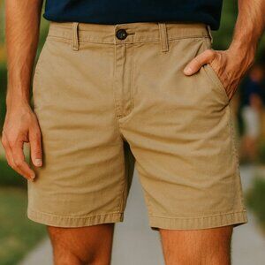 Old Navy Men’s 33 Khaki Built-Flex Chino Shorts 7" Ultimate Slim Preppy Summer